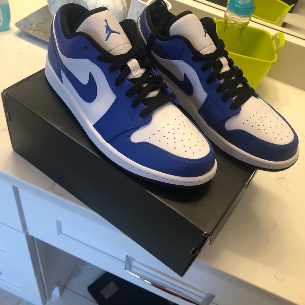 Jordan 1 low game royal new in box size 11